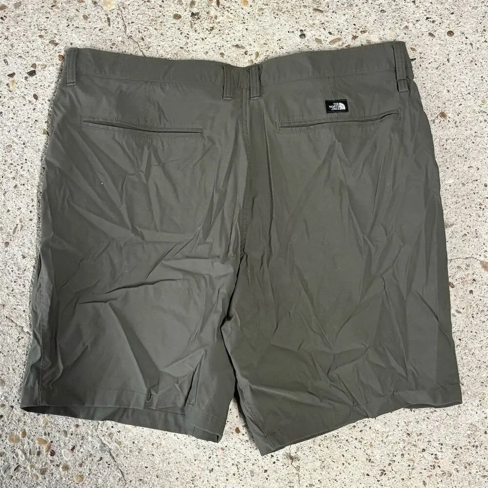 Vintage The North Face Men's Cargo Shorts Green Size‎ 40 Summer Casual